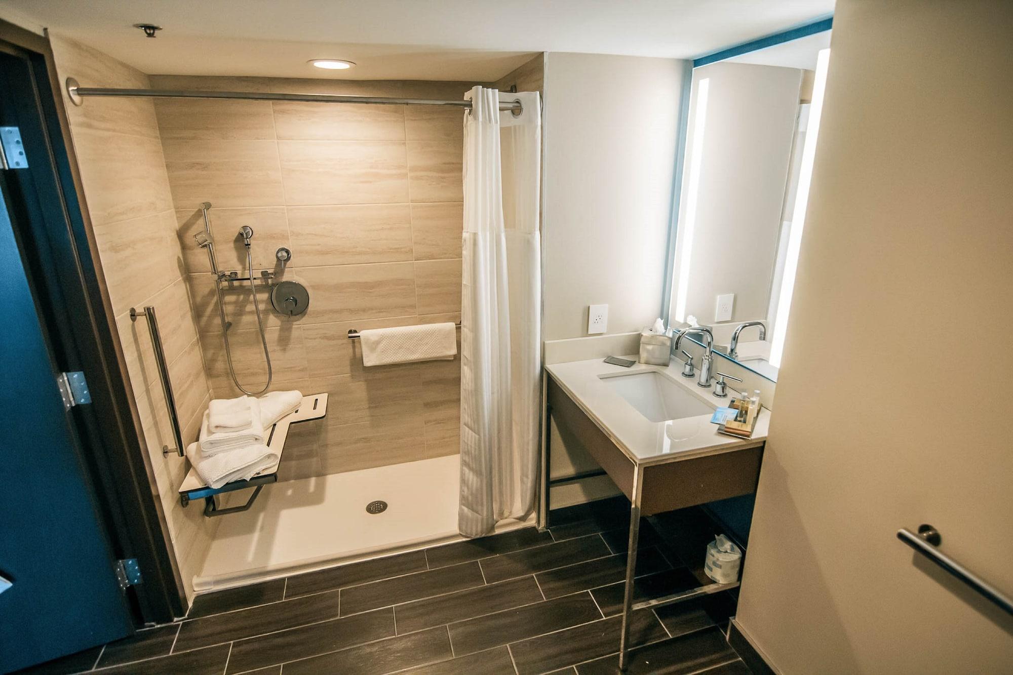 Doubletree By Hilton Lubbock - University Area מראה חיצוני תמונה