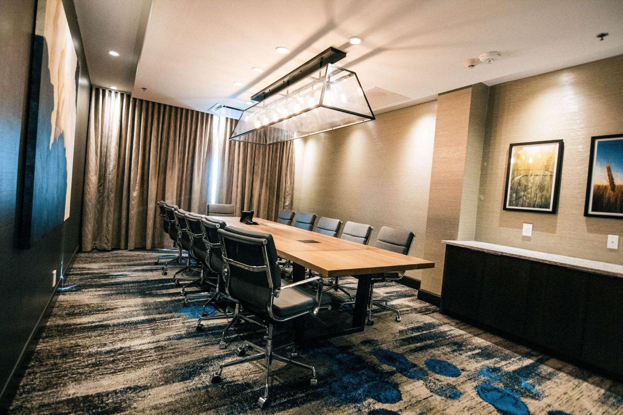 Doubletree By Hilton Lubbock - University Area מראה חיצוני תמונה